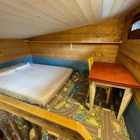 La Tiny House De Chaparon Apartment Lathuile Ngoại thất bức ảnh