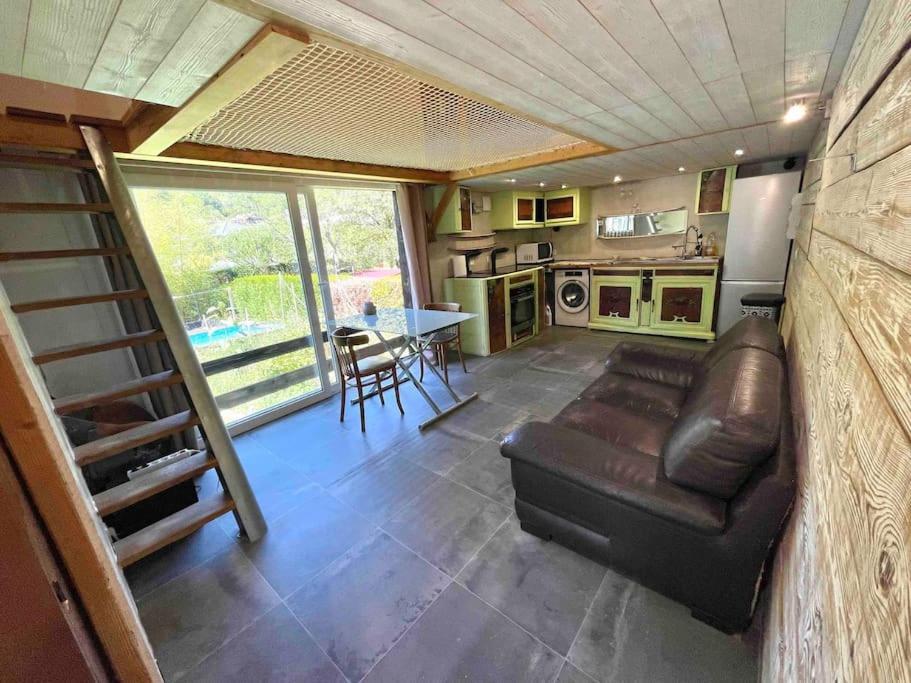 La Tiny House De Chaparon Apartment Lathuile Ngoại thất bức ảnh